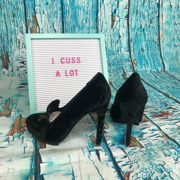 SALE! YRU Posch FU CK Heels! Brand New! YASSSSS - Picture 5 of 6
